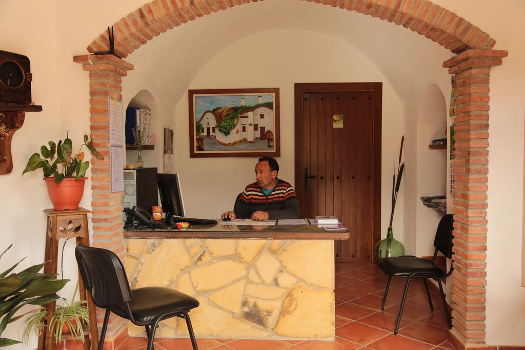 Cuevas La Chumbera Guest House Benalua de Guadix Luaran gambar