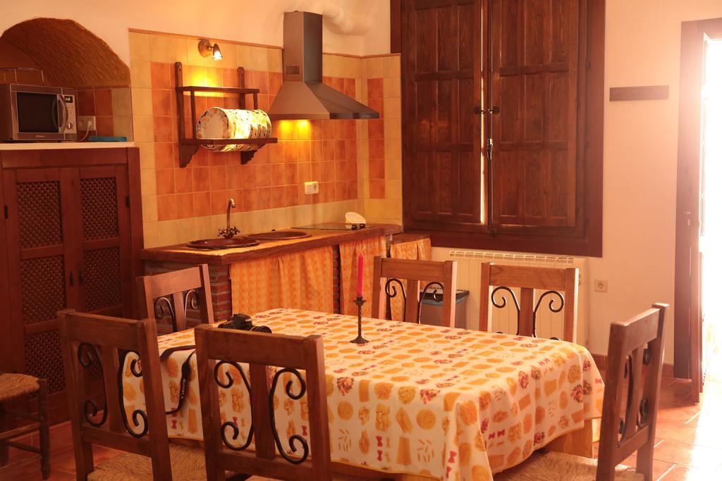 Cuevas La Chumbera Guest House Benalua de Guadix Luaran gambar