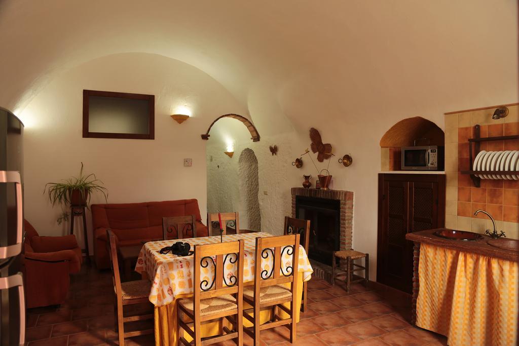 Cuevas La Chumbera Guest House Benalua de Guadix Luaran gambar