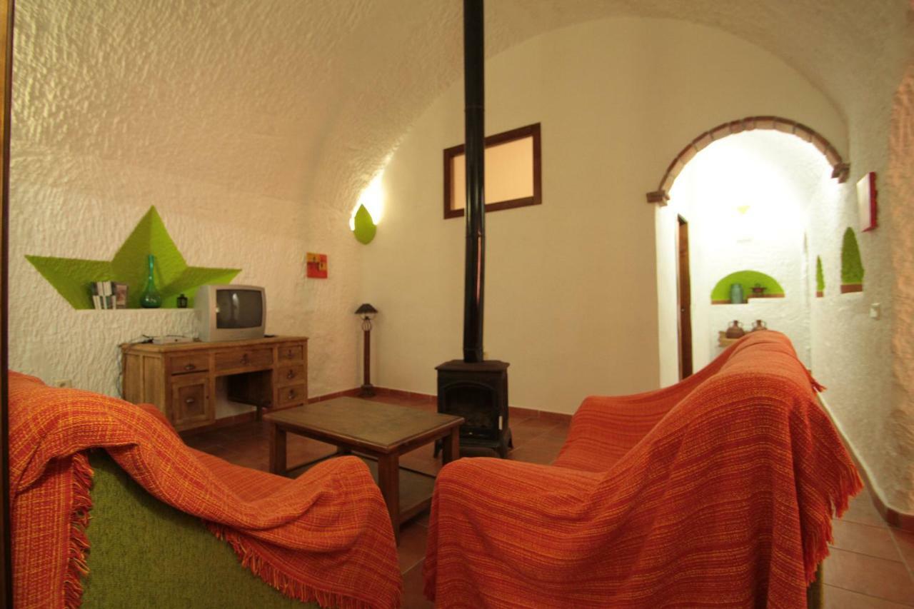 Cuevas La Chumbera Guest House Benalua de Guadix Luaran gambar