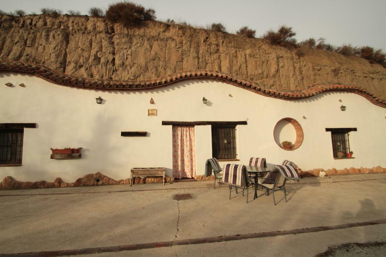 Cuevas La Chumbera Guest House Benalua de Guadix Luaran gambar
